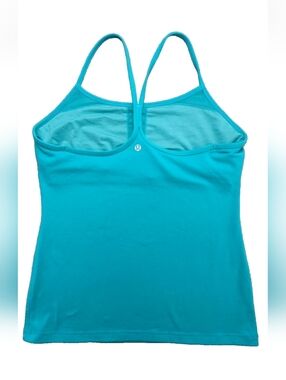 Lululemon Women’s 8 Aqua Racerback Tank Top with Internal Sports Bra